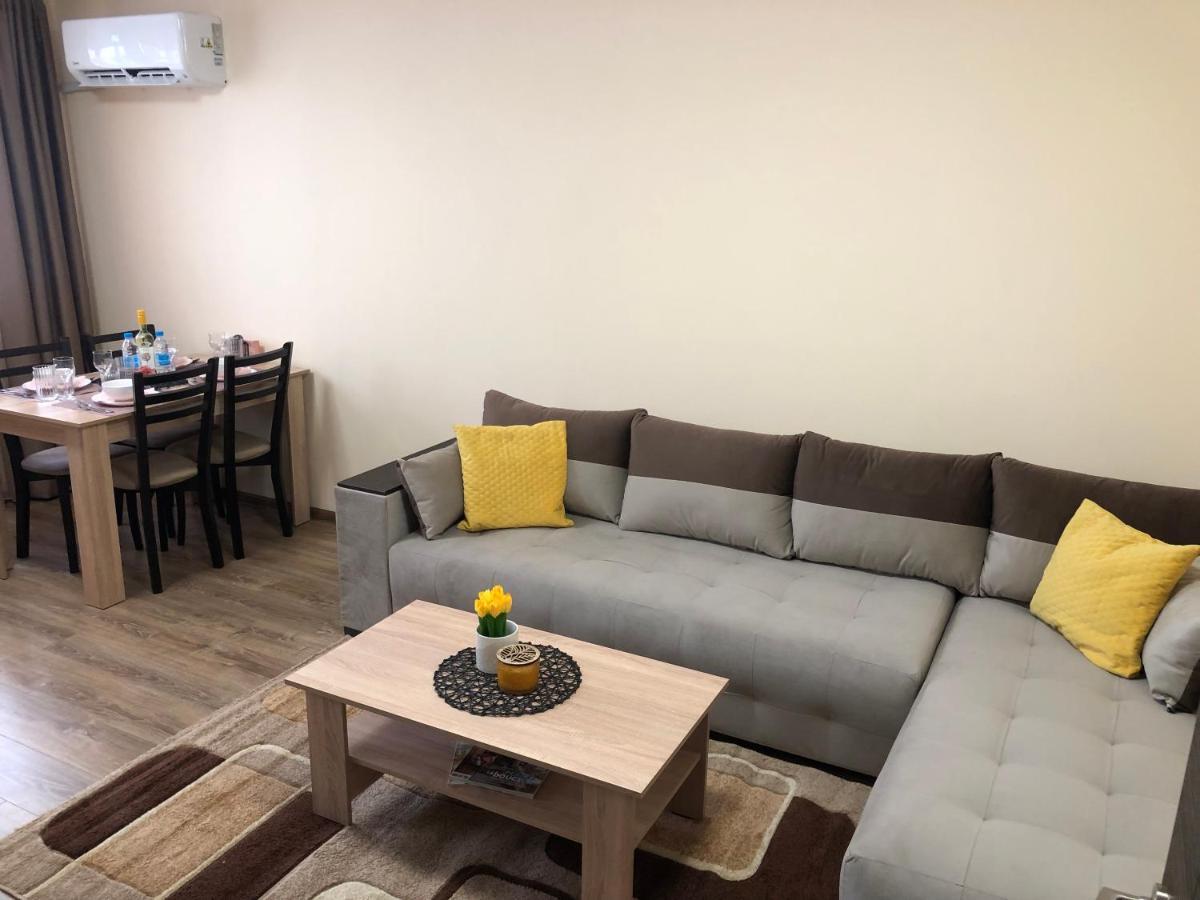 פזרג'יק Luxury Apartment 2 Free Underground Parking מראה חיצוני תמונה